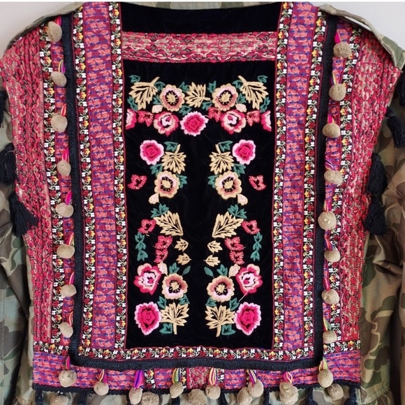 Zara Camo Embroidered Peplum Jacket Size Small - Picture 5 of 5